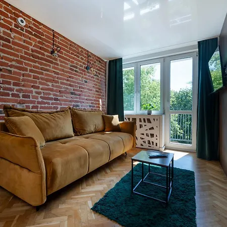 Atlas Arena Brick Loft By Bookinghost Daire Łódź